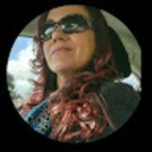 Meet your Posher, Desiree